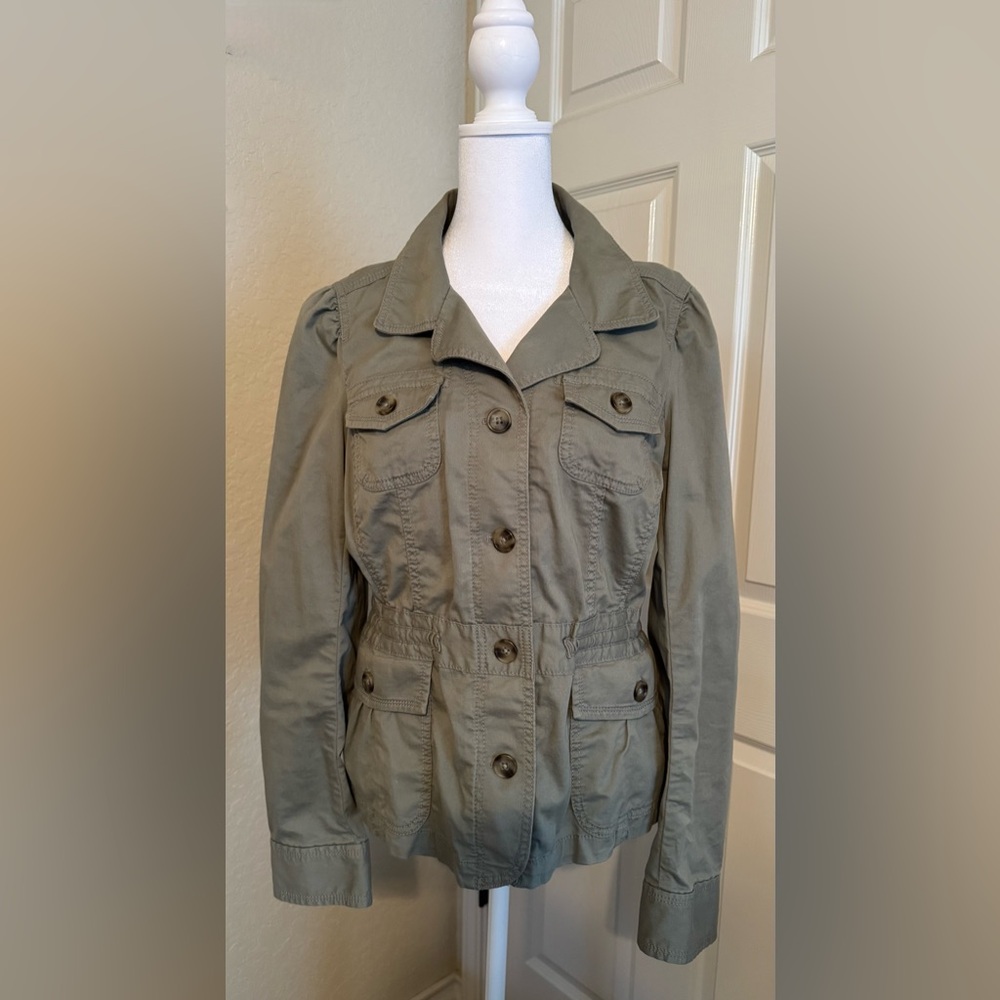Ann Taylor LOFT Utility Jacket in Sage Green Women’s Size 8